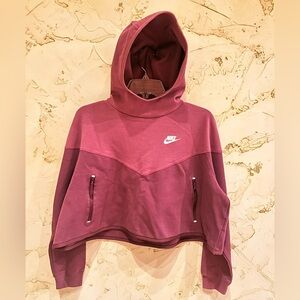 Nike Tech Fleece Cropped Hoodie Small Mauve Burgundy | Like New / Excellent